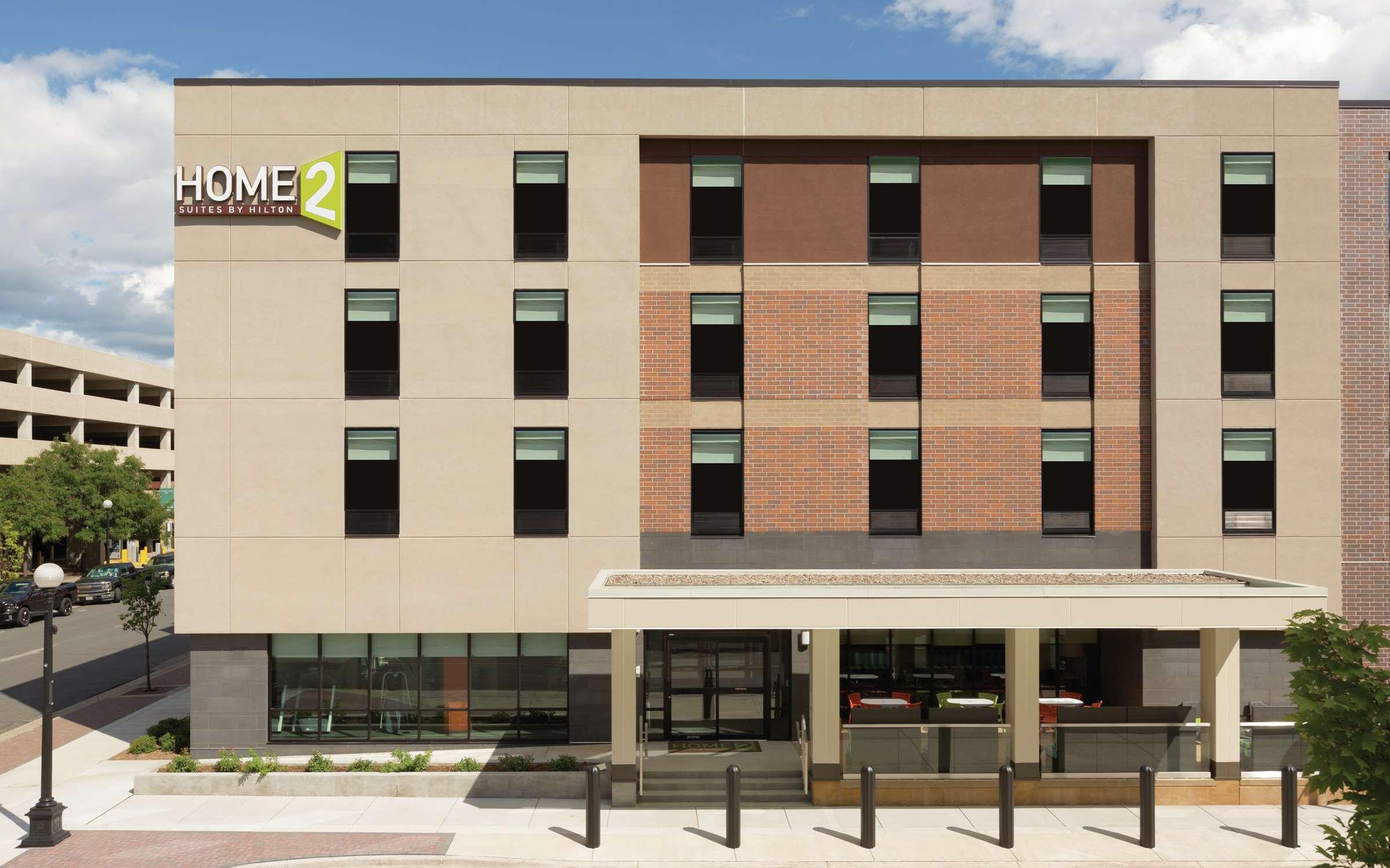 Home2 Suites By Hilton La Crosse Exterior foto